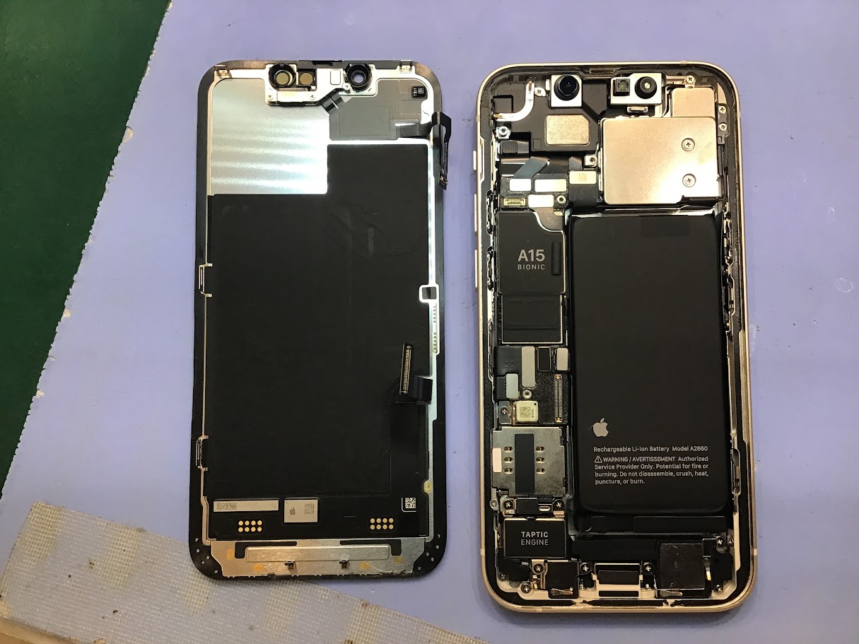 iPhone13miniならデータそのまま修理可能なスマホ修理工房西八王子店へ！